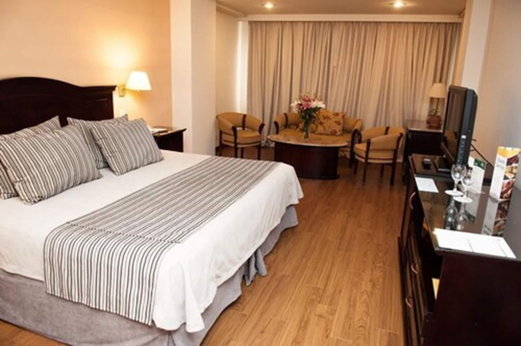 Casa Real Hotel Salta Ngoại thất bức ảnh