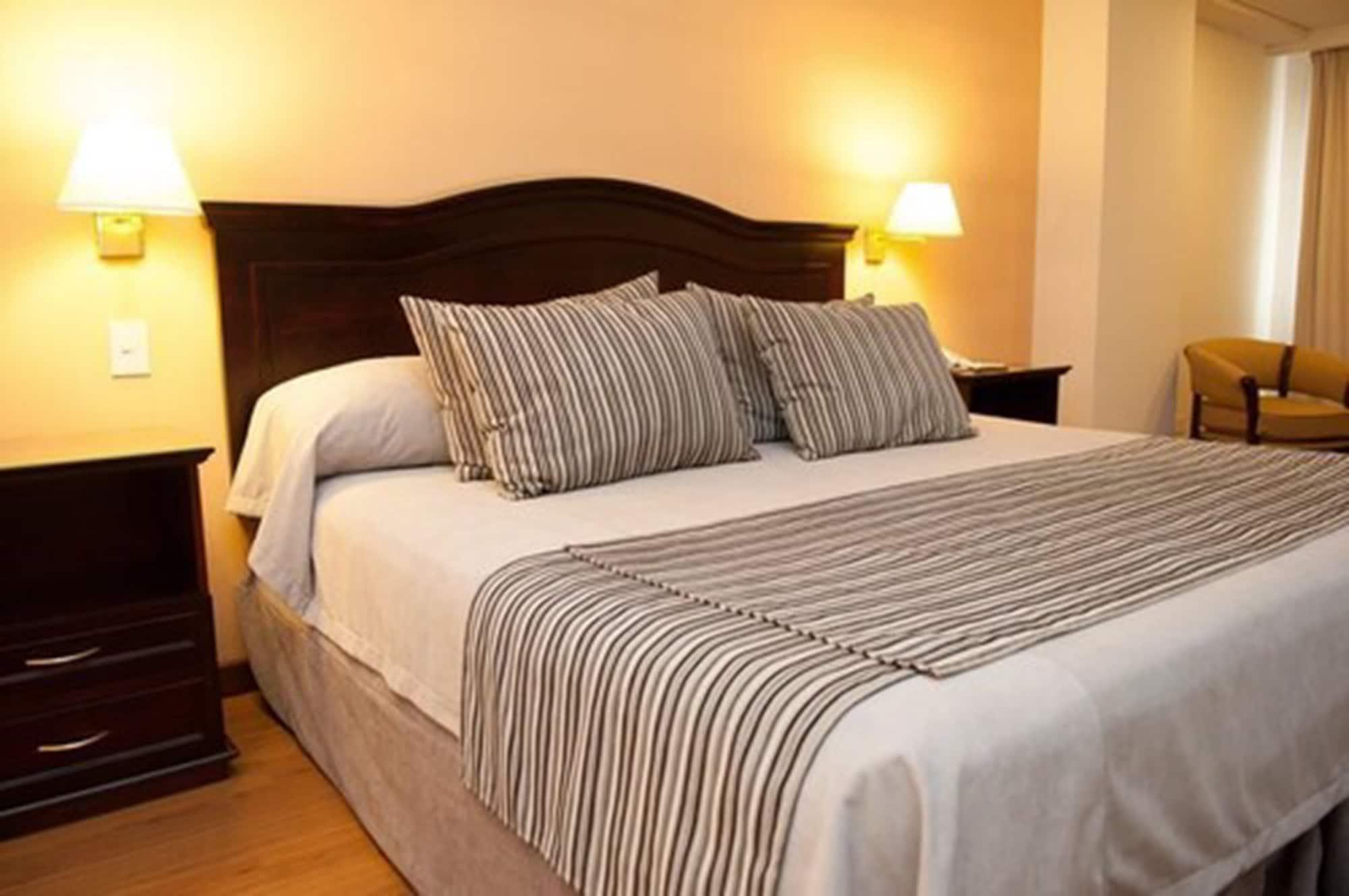 Casa Real Hotel Salta Ngoại thất bức ảnh